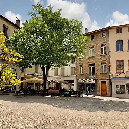 Charmant Appartement Au Coeur De Neuville - Lyon A 20Mn Eksteriør billede